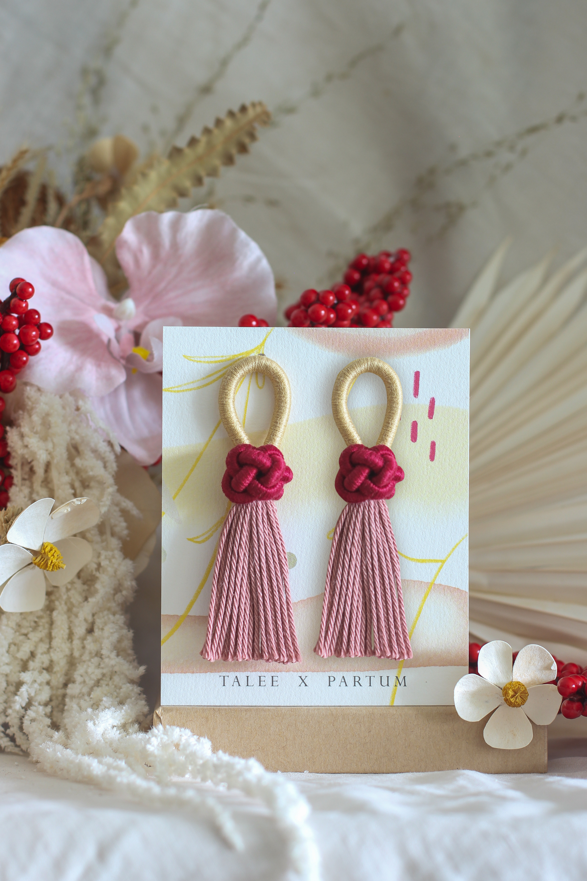 ANIA Knot ( Long ) - Cranberry / Rosewood